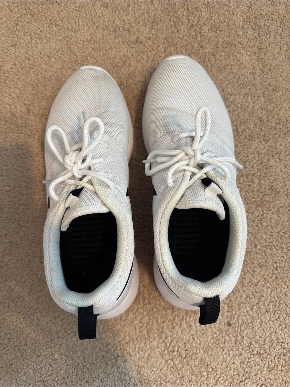 Nike White and Black Low-Top Mesh Runners
